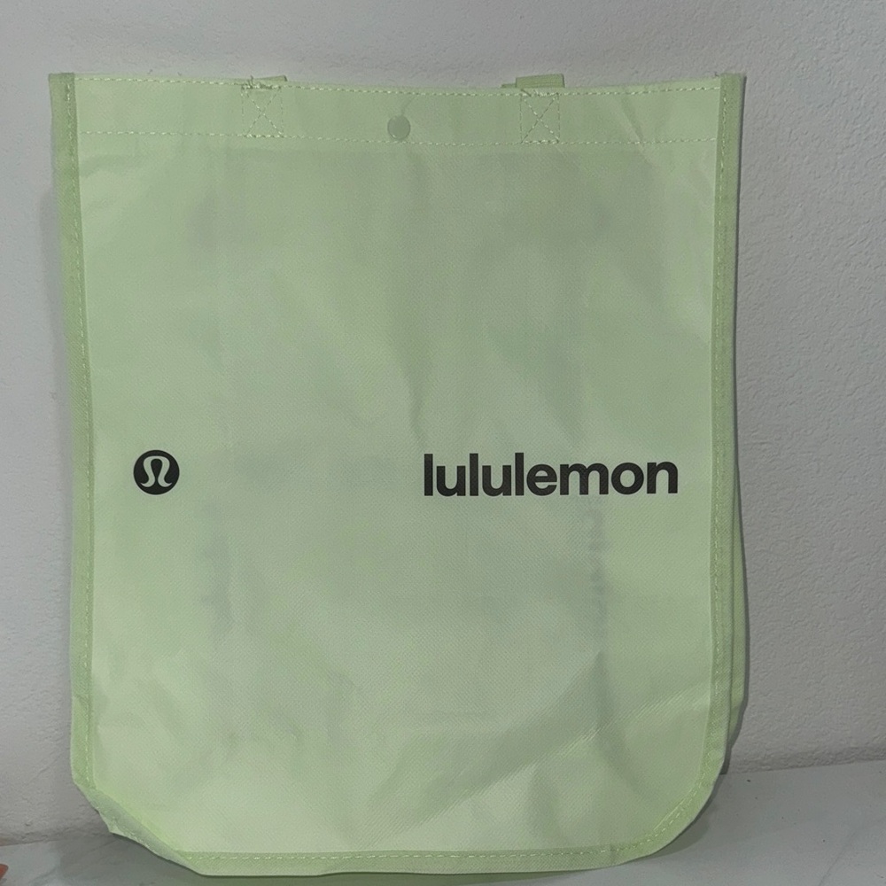 Lululemon tote neon new